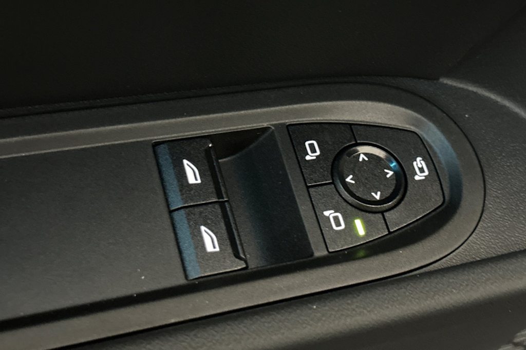 Thumbnail: 2026 MINI Cooper - 19