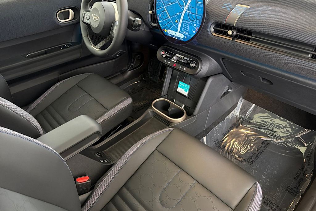 Thumbnail: 2026 MINI Cooper - 10