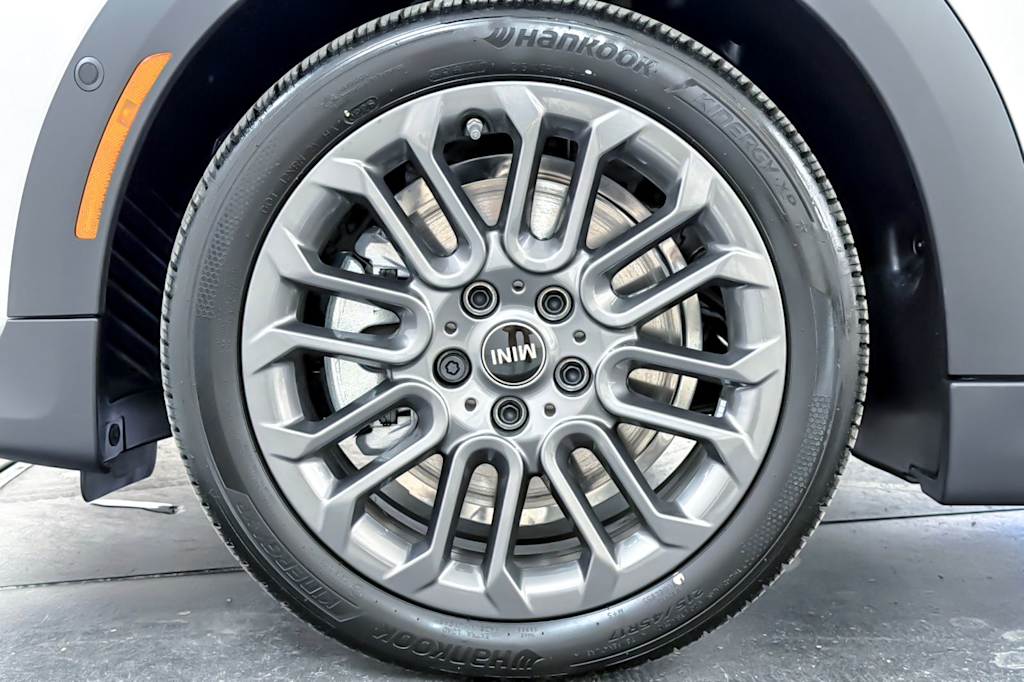 Thumbnail: 2026 MINI Cooper - 8
