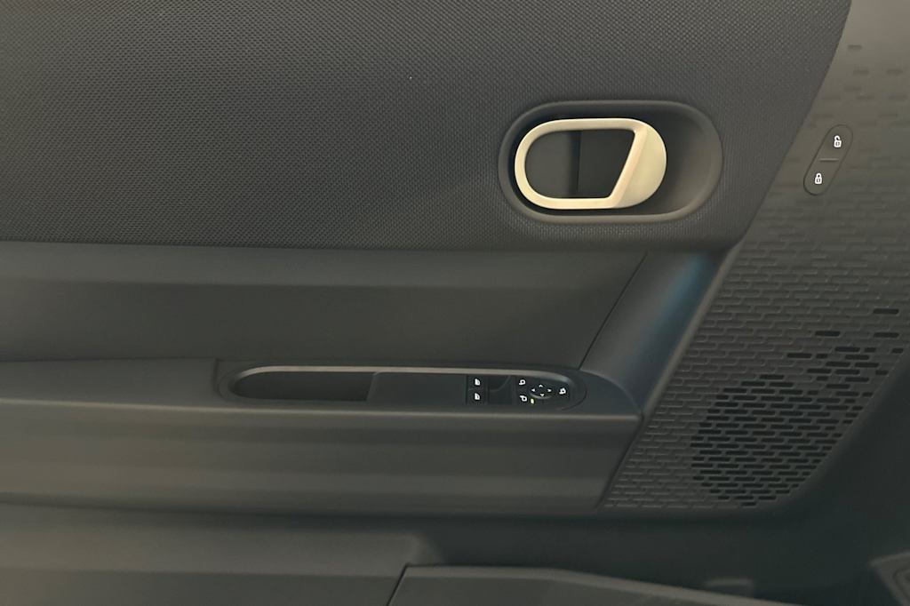 Thumbnail: 2026 MINI Cooper - 18