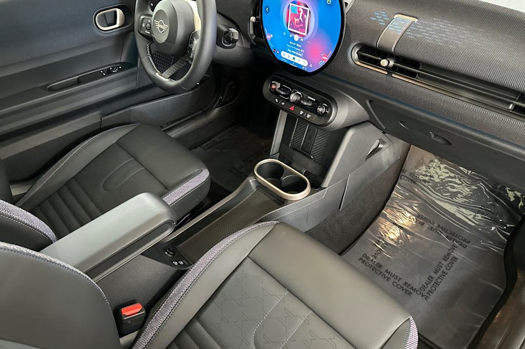 Thumbnail: 2025 MINI Cooper - 11