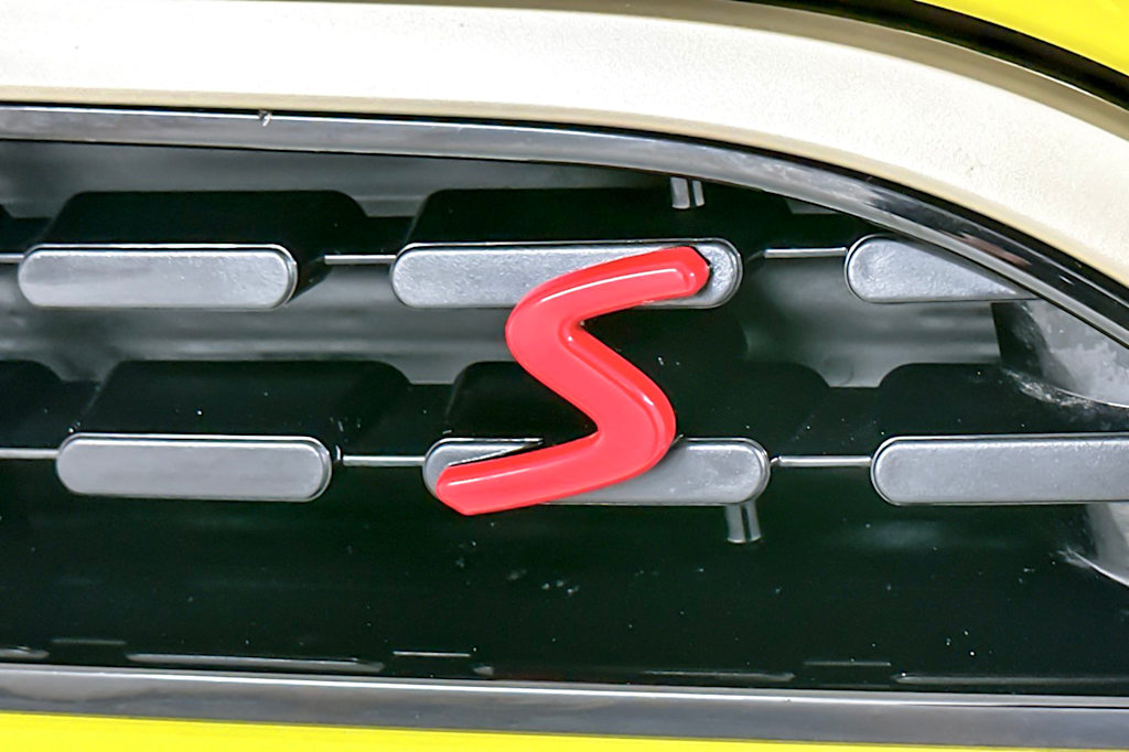 Thumbnail: 2025 MINI Cooper - 25