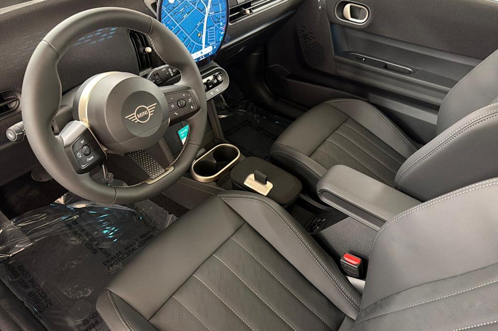 Thumbnail: 2026 MINI Cooper - 9