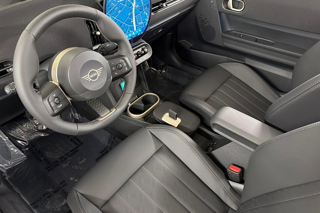 Thumbnail: 2026 MINI Cooper - 8