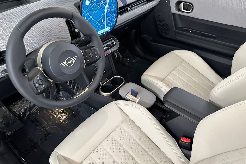 Thumbnail: 2026 MINI Cooper - 8