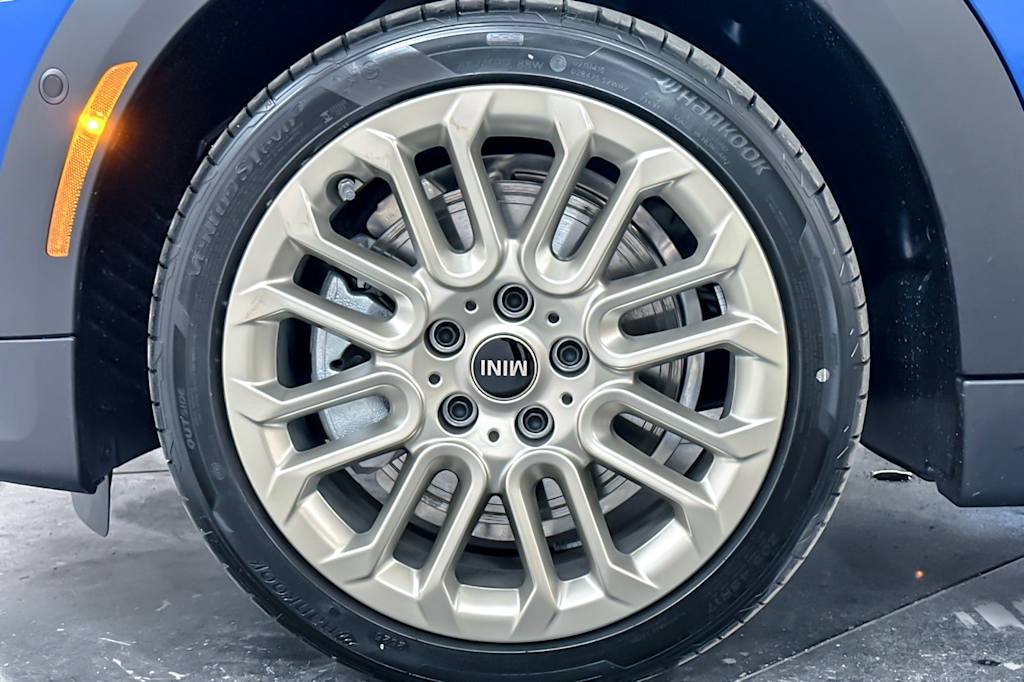 Thumbnail: 2026 MINI Cooper - 8