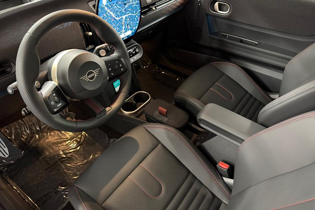 Thumbnail: 2026 MINI Cooper - 9