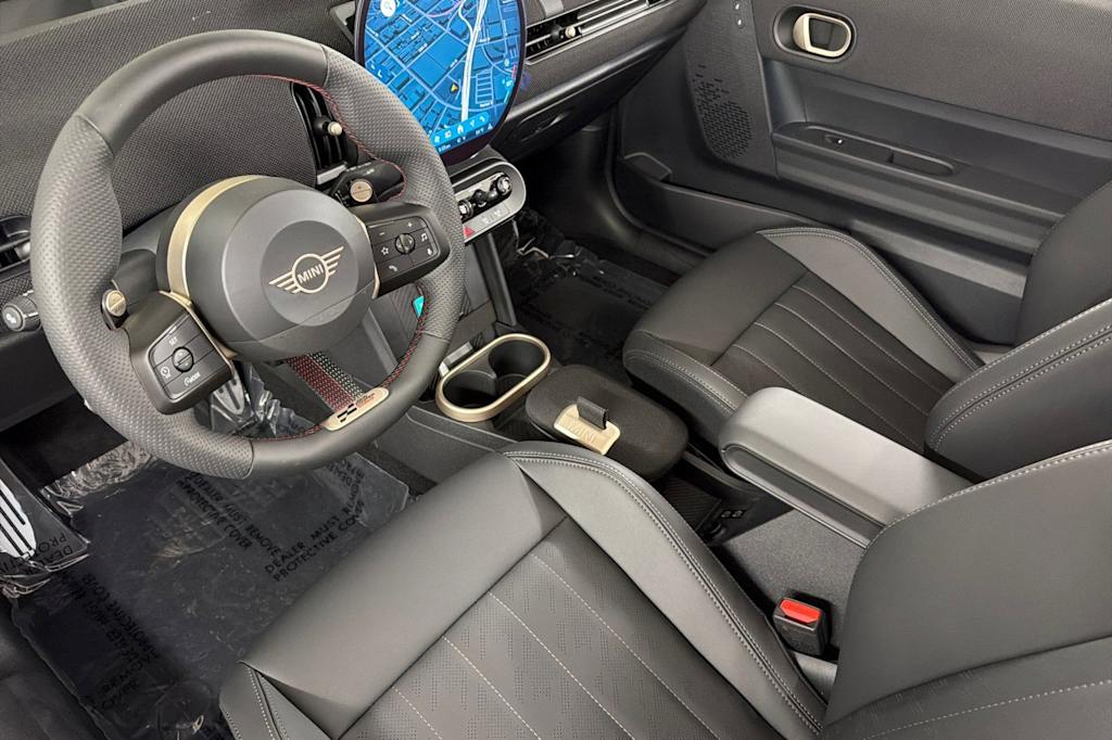 Thumbnail: 2026 MINI Cooper - 9