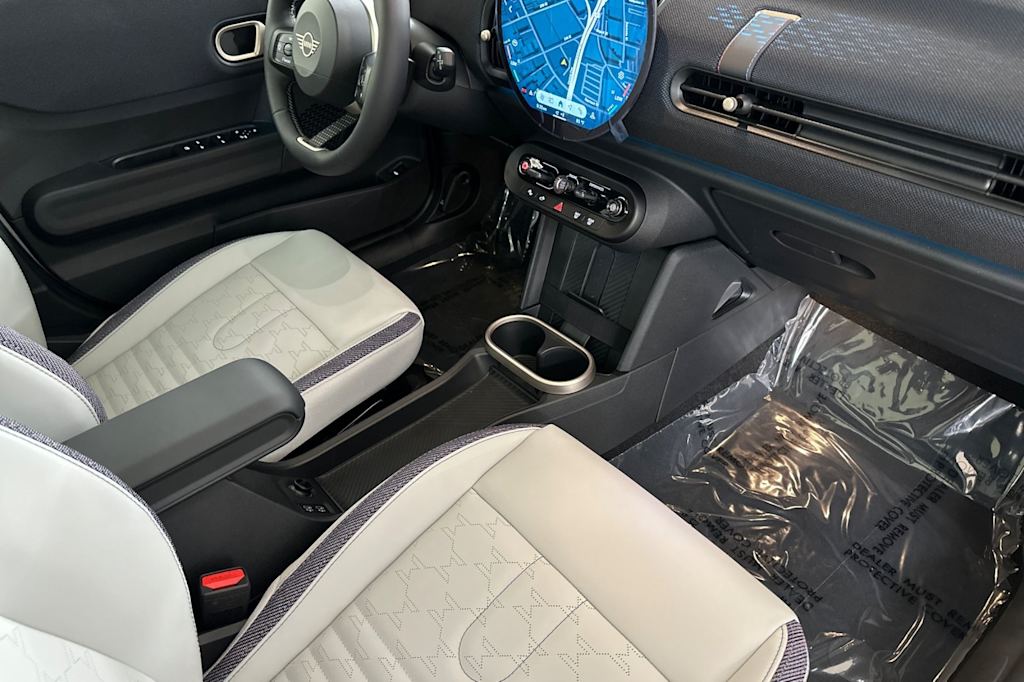 Thumbnail: 2026 MINI Cooper - 11