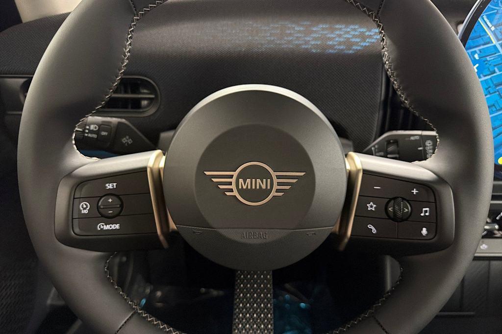 Thumbnail: 2026 MINI Cooper - 24