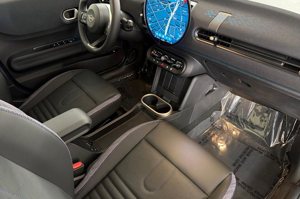 Thumbnail: 2026 MINI Cooper - 10