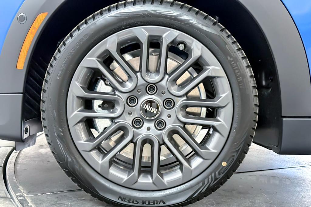 Thumbnail: 2026 MINI Cooper - 8
