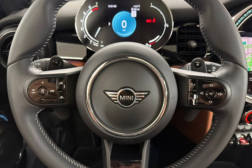 Thumbnail: 2023 MINI Cooper - 26