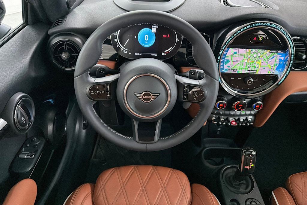 Thumbnail: 2023 MINI Cooper - 13