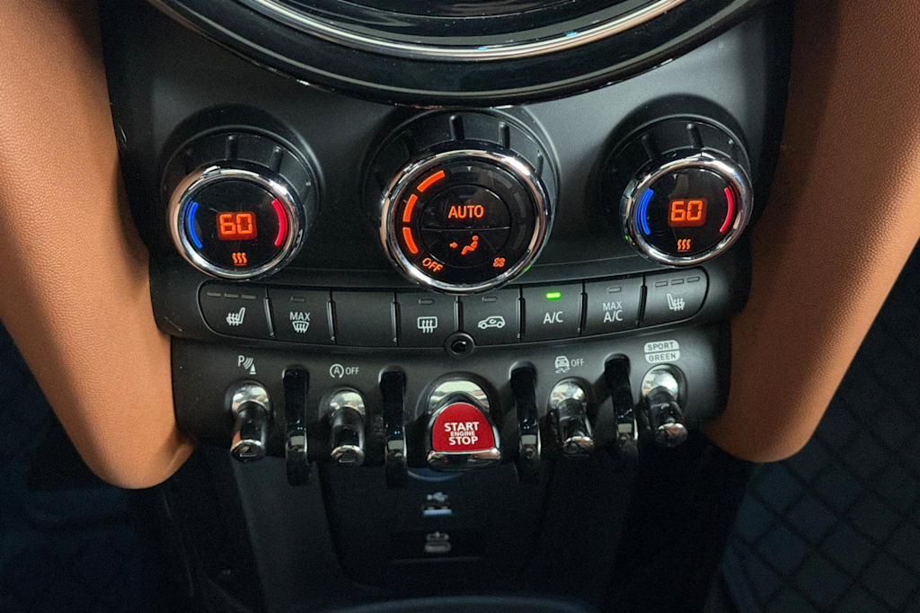 Thumbnail: 2023 MINI Cooper - 25