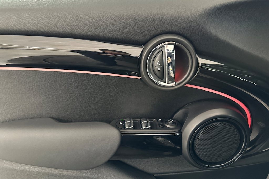 Thumbnail: 2023 MINI Cooper - 22