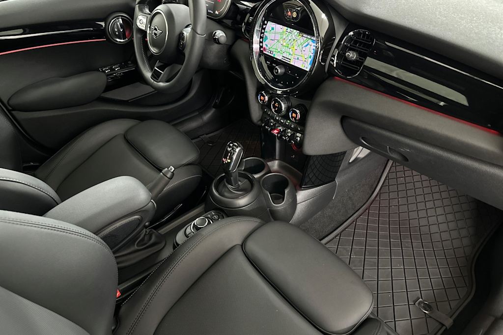 Thumbnail: 2023 MINI Cooper - 10