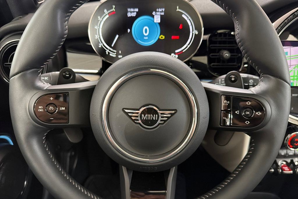 Thumbnail: 2024 MINI Cooper - 26
