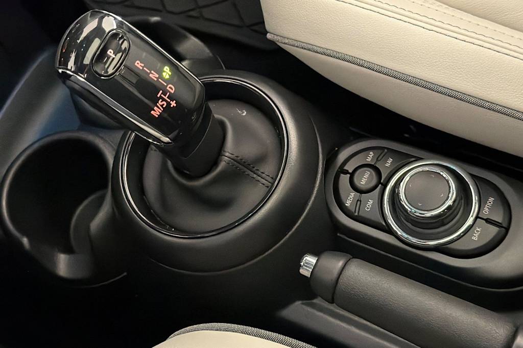 Thumbnail: 2024 MINI Cooper - 14
