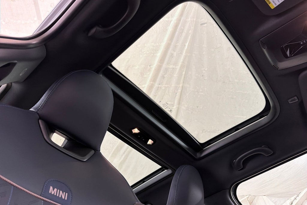 Thumbnail: 2026 MINI Cooper - 20