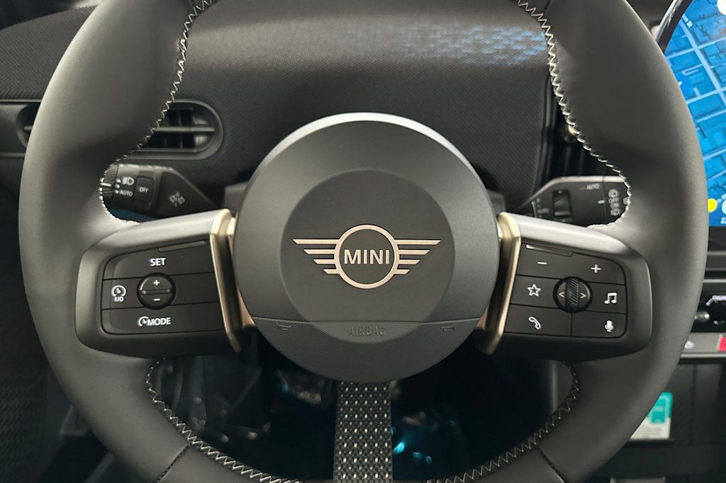 Thumbnail: 2026 MINI Cooper - 23