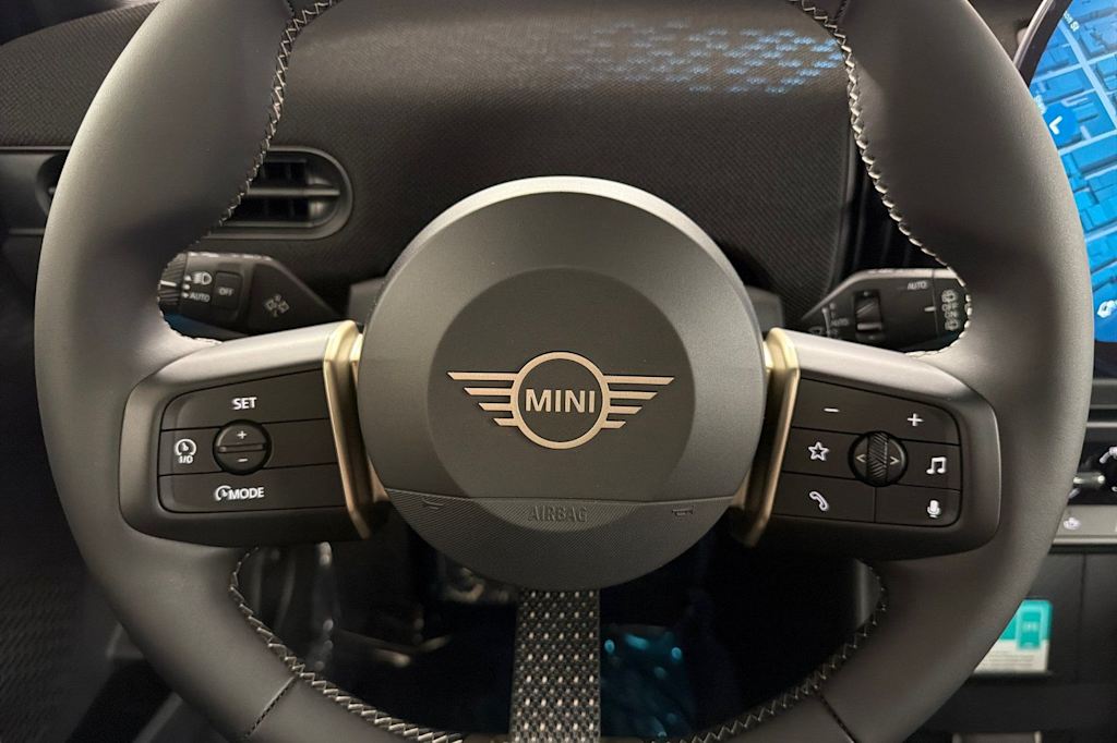 Thumbnail: 2026 MINI Cooper - 24