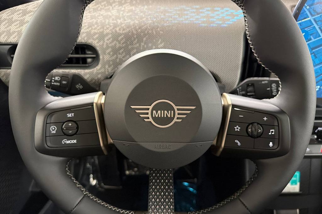 Thumbnail: 2026 MINI Cooper - 24