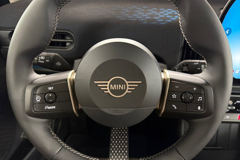 Thumbnail: 2026 MINI Cooper - 12