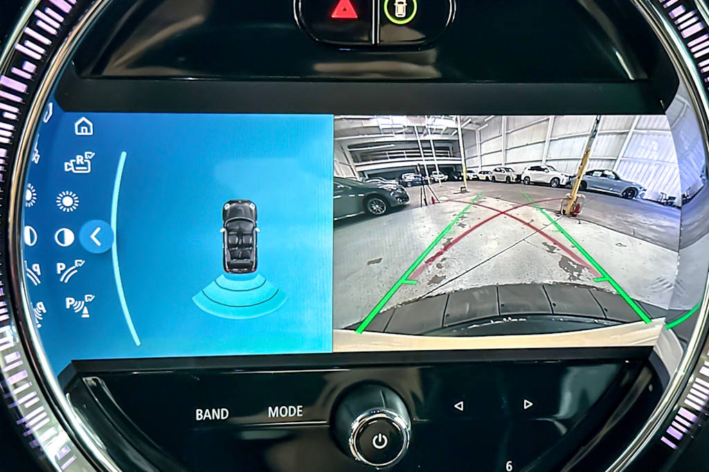 Thumbnail: 2022 MINI Cooper - 23