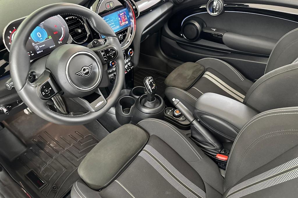 Thumbnail: 2022 MINI Cooper - 9