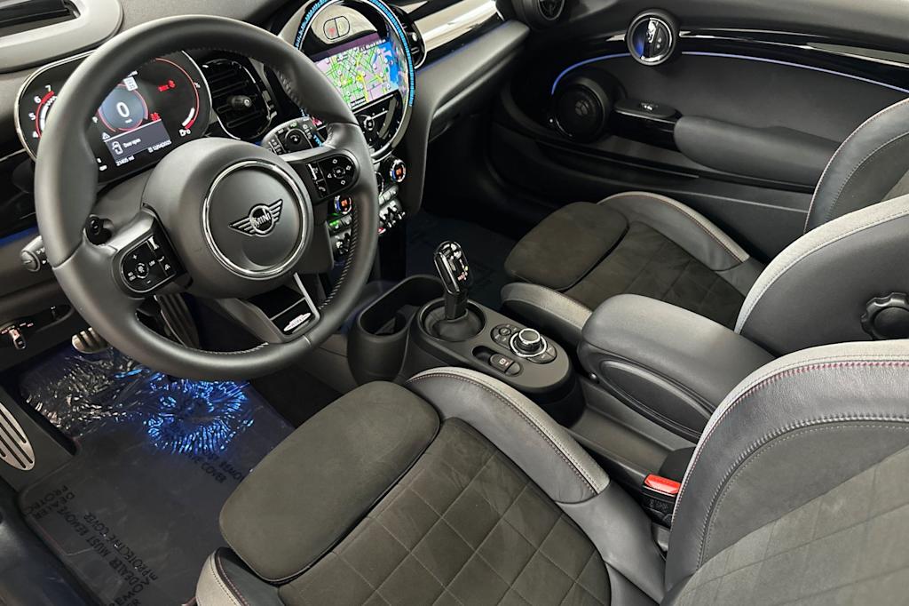 Thumbnail: 2023 MINI Cooper - 8