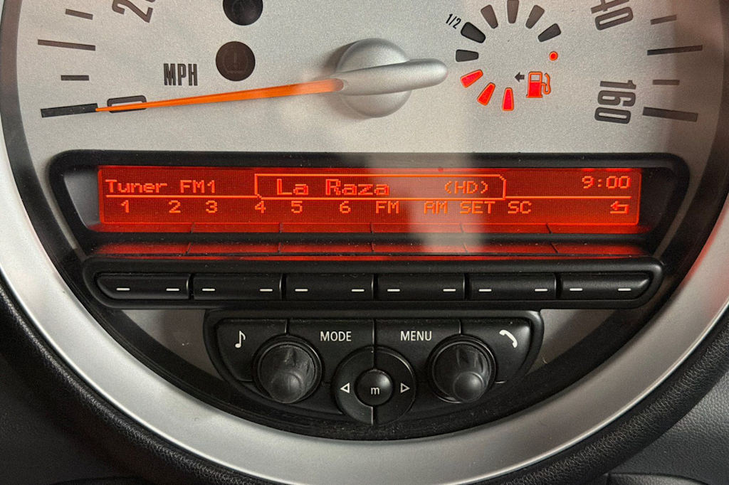 Thumbnail: 2011 MINI Cooper - 22
