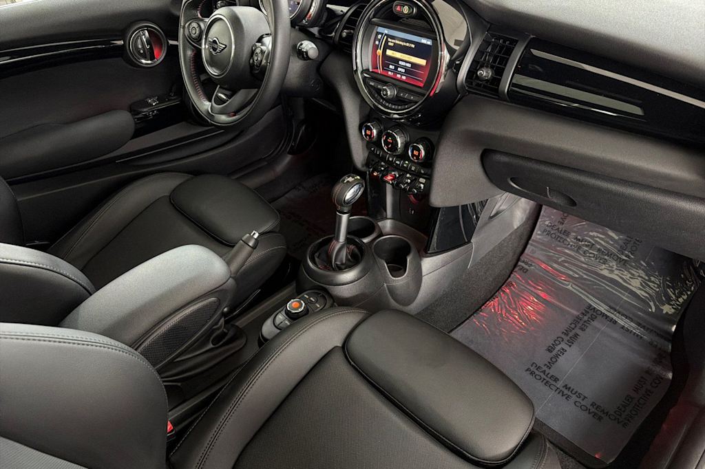 Thumbnail: 2019 MINI Cooper - 12