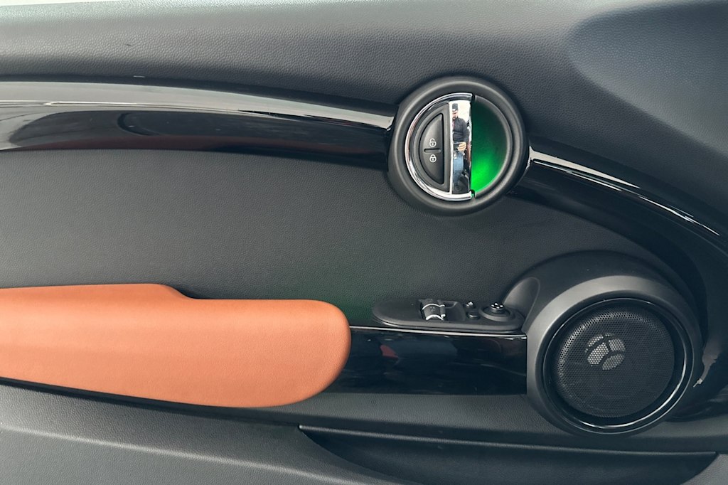 Thumbnail: 2020 MINI Cooper - 19