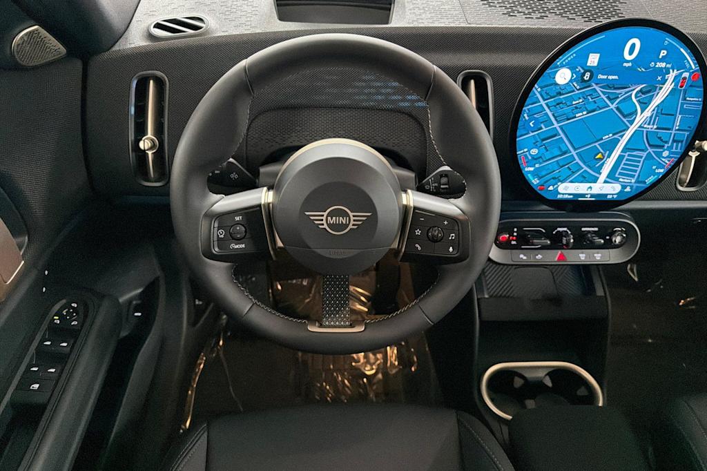 Thumbnail: 2027 MINI Cooper Countryman - 8
