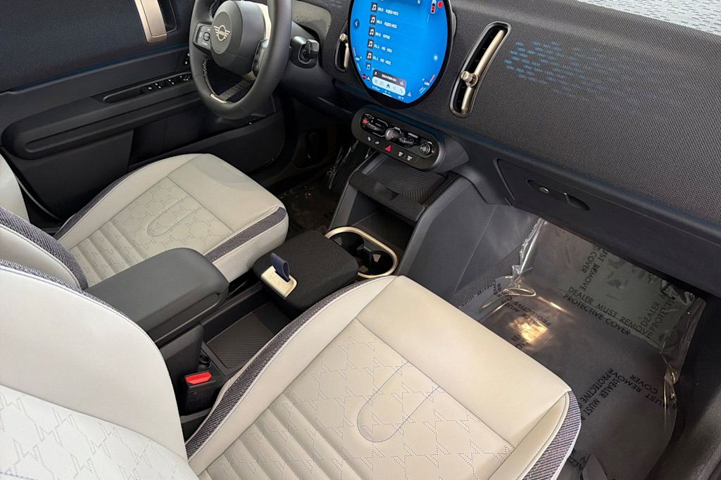 Thumbnail: 2027 MINI Cooper Countryman - 10