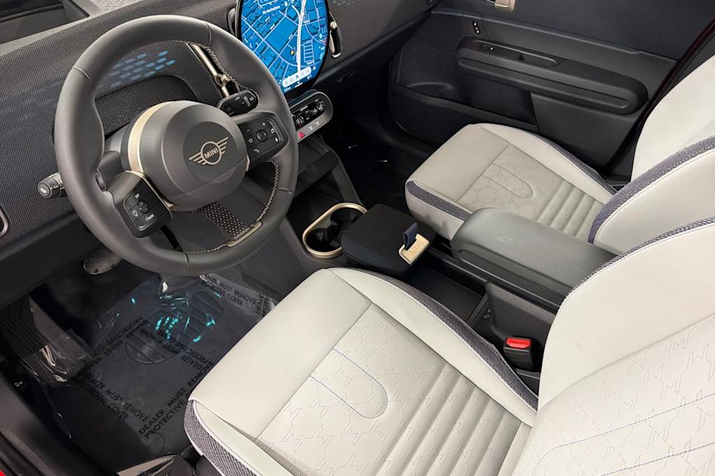 Thumbnail: 2027 MINI Cooper Countryman - 9