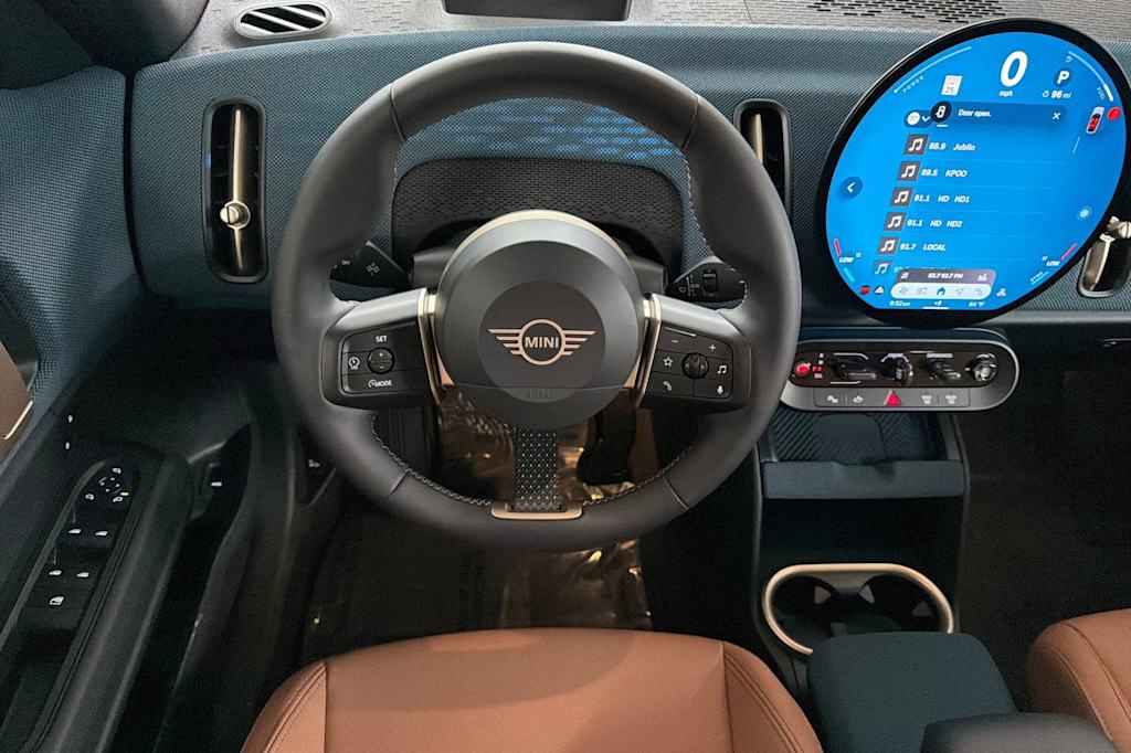 Thumbnail: 2026 MINI Cooper Countryman - 8