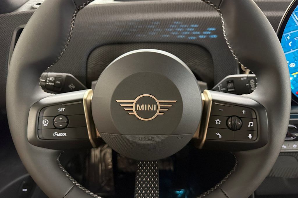 Thumbnail: 2027 MINI Cooper Countryman - 22