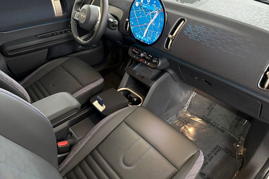 Thumbnail: 2027 MINI Cooper Countryman - 11