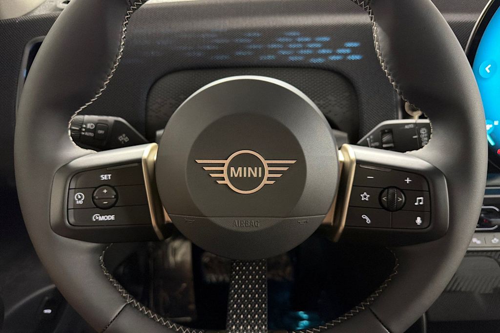 Thumbnail: 2027 MINI Cooper Countryman - 23