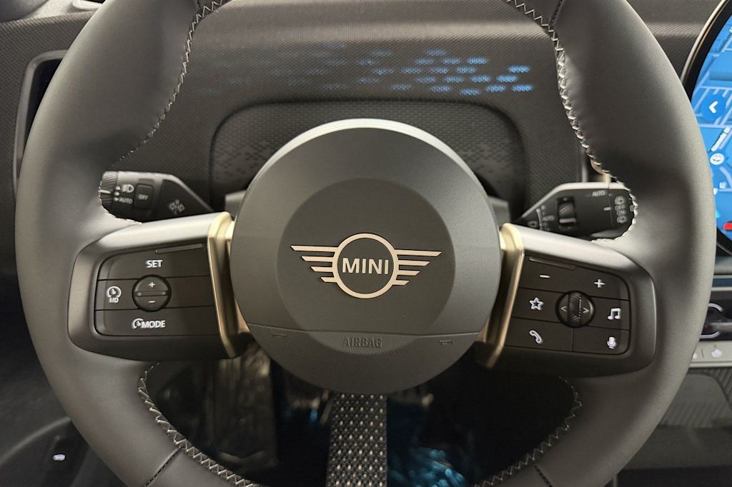 Thumbnail: 2027 MINI Cooper Countryman - 24
