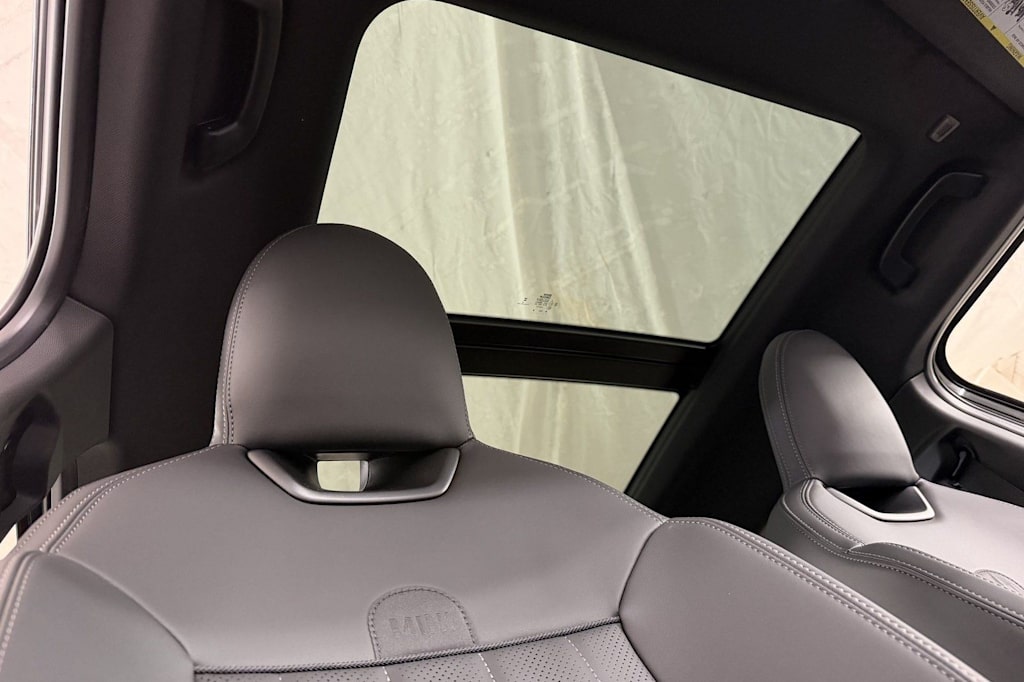 Thumbnail: 2027 MINI Cooper Countryman - 20