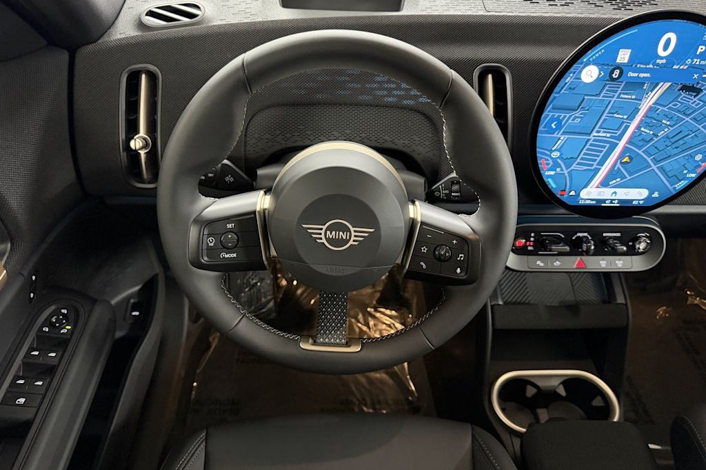 Thumbnail: 2027 MINI Cooper Countryman - 8