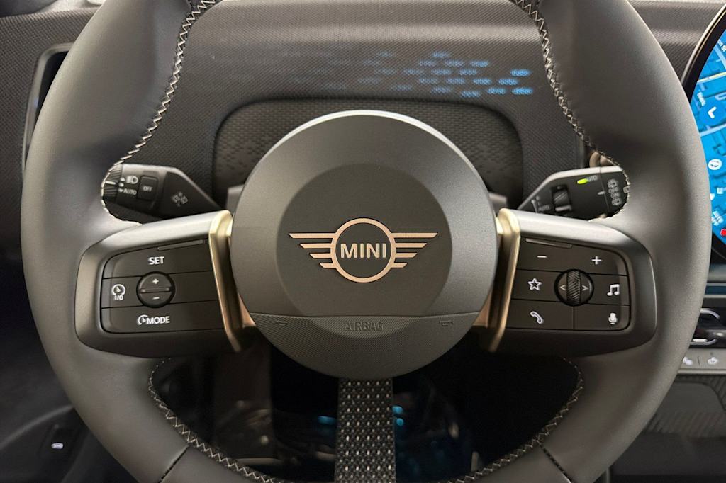 Thumbnail: 2027 MINI Cooper Countryman - 23