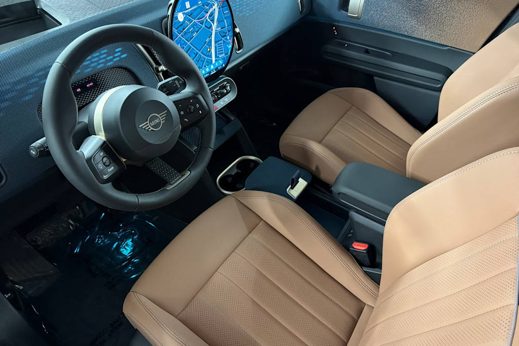 Thumbnail: 2027 MINI Cooper Countryman - 9