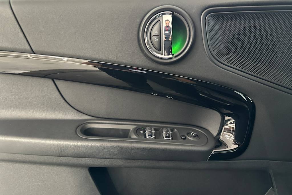 Thumbnail: 2023 MINI Cooper Countryman - 22