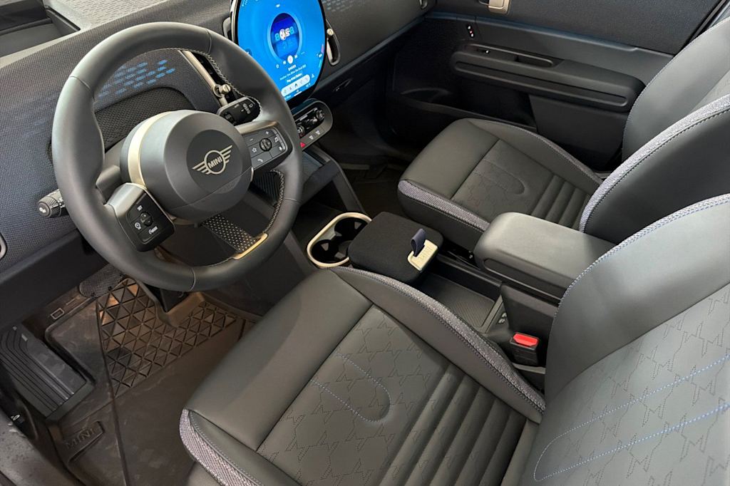 Thumbnail: 2025 MINI Cooper Countryman - 9