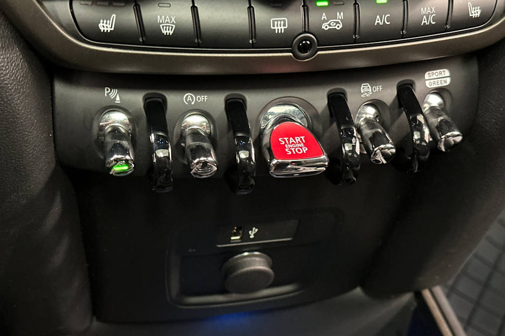 Thumbnail: 2021 MINI Cooper Countryman - 26