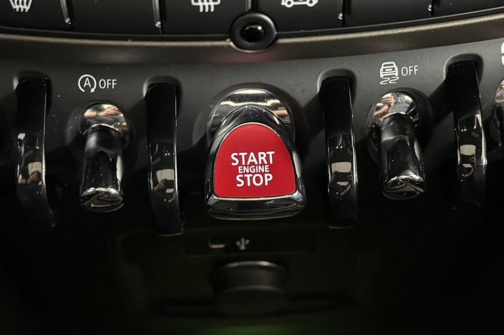 Thumbnail: 2021 MINI Cooper Countryman - 26